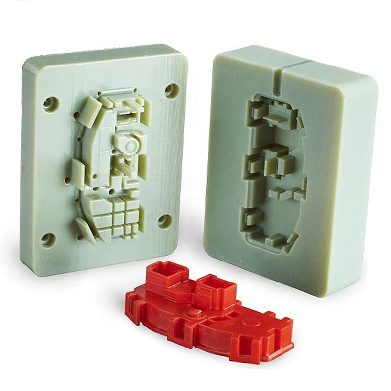 Vacuum casting 1.jpg