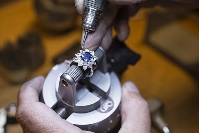 CNC machining jewelry.jpg